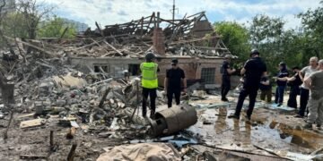 Украина: половина Харькова – без электричества из-за очередного российского обстрела