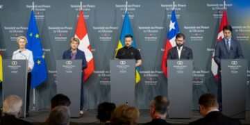 Путь к миру в Украине: репортаж с саммита