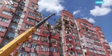 Зеленский допустил возможность мирных переговоров с РФ только через посредников