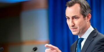 Мэтью Миллер: Украина должна быть в авангарде дипломатии по прекращению войны