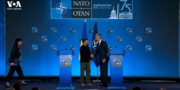 Пресс-конференция генсекретаря НАТО и президента Украины