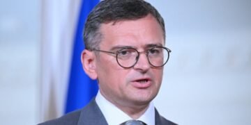 Украина – Венгрии: мирные инициативы не могут основываться на российских установках