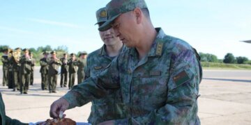 В Беларусь прибыли китайские военные