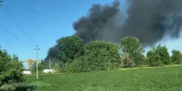 В российском Краснодаре разгорелся крупный пожар. ВИДЕО