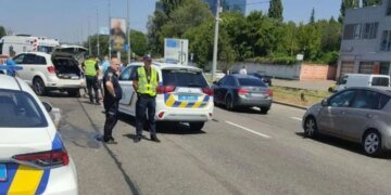 В Киеве в ДТП  пострадавшей женщине ампутировало ноги. ФОТО