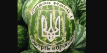 Оккупантов  потравили арбузами:  Z-каналы жалуются на злой  Мариуполь