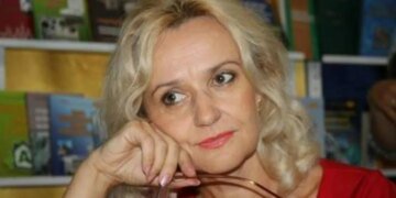 Фарион больше недели подкарауливали во дворе. ВИДЕО