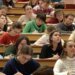 Чуть не половина – “двоечники”: в одном из киевских вузов отчислили почти тысячу студентов