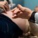 “Ребенок родился с пулей в животе”: чудовищный случай в России