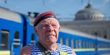 Легендарний волонтер “дядя Гриша” приїхав до Одеси на запрошення ГО “Вільні та Вірні”