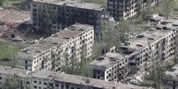 “Покращило ситуацію”: у ЗСУ розповіли про оборону Часового Яру після виходу з мікрорайону “Канал”