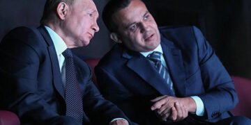 “Фашисти! Повії!”: МОК довів до припадку російського президента міжнародної федерації, яка знущалася з українців