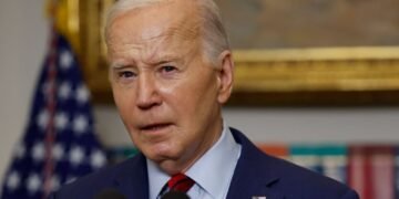 Донор Демпартії США: у Байдена є 4-5 днів на рішення щодо участі в виборах