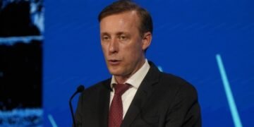 Салливан: Украина выстояла, но предстоящие месяцы будут сложными и переломными