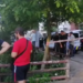 “Сидить на лавочці і одягає червоні рукавички”, – свідок убивства Фаріон розповіла про свої підозри