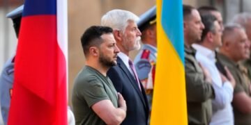 Президент Чехии высказался об условиях вступления Украины в НАТО