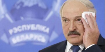Лукашенко заметался: что означает призыв Минска увадить за стол переговоров к Украину и Россию