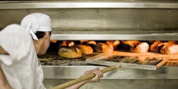 Хлеб дорожает: названы новые цены