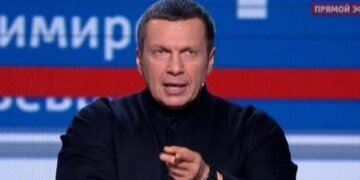 “Военным сейчас нужны крепкие ноги, чтобы бежать”, – Соловьев “переобулся” и поверг в шок россиян. ВИДЕО