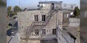 ВСУ штурмуют здание женской колонии в Курской области, — Bild