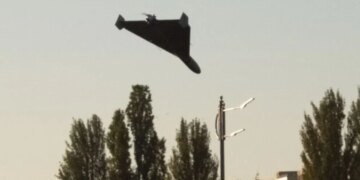 Пока Украину бомбили, в Польшу  залетел “неопознанный объект”: подробности