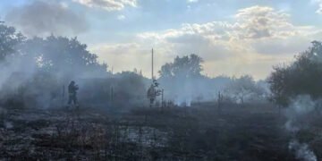 Ракетний удар РФ: на Дніпропетровщині займання, є загиблий, – ОВА