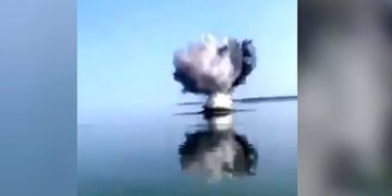 Одна з ракет РФ потонула у Київському водосховищі. ВІДЕО