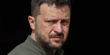 “Покровськ впаде набагато швидше за Бахмут”: Зеленського критикують за “провал оборони” в Донецькій області, – FT