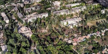 “Відбувається хаос з обох сторін”: ситуація у Нью-Йорку Донецької області складна, але росіяни не контролюють селище, – DeepState