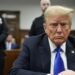 Верховний суд США відмовив Трампу призупинити вирок у справі про хабар за мовчання