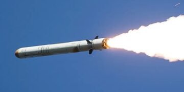 РФ другий день поспіль масовано атакувала Україну: що відомо на зараз