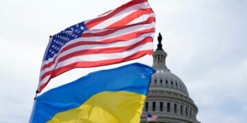 Тревога и неопределенность нарастают в Украине по мере приближения выборов в США
