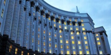 Кого назначат в новые министры:  версия Арахамии