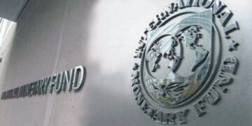 В МВФ намерены возобновить сотрудничество с Россией: реакция Украины