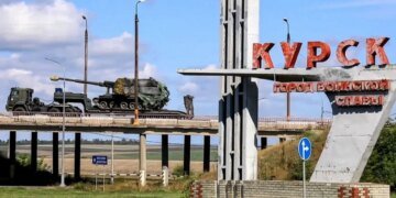 “Группировка полностью окружена в селе”, –  россияне оказались в  котле под Кореневым