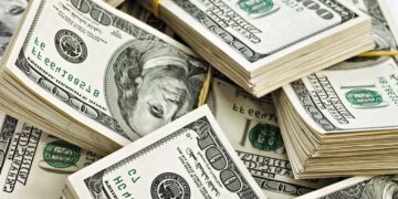 Обмінники в Україні оновили курс: долар подорожчав