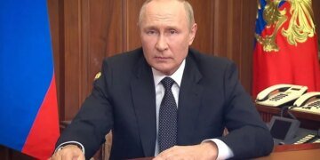 Путин приказал готовить военный бюджет России