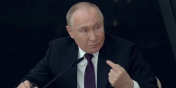 “Готовий платити мільйони”: Путін хоче заселити тимчасово окуповані території України «благонадійними»