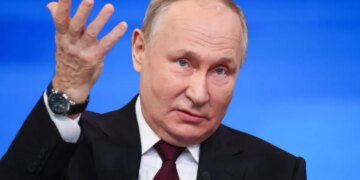 Путин рекордно увеличит финансирование войны