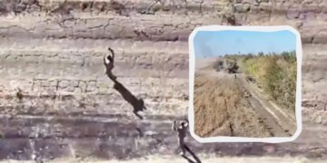 Россияне накрыли артиллерией своих же военных, когда те сдавались в плен. ВИДЕО