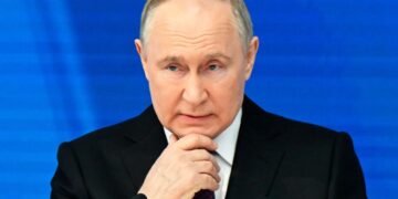 Путін зізнався, що його онуки говорять китайською