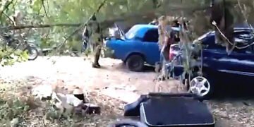 “Ви чьо, блін, узагалі?”: мешканка Бєлгородщини застала військових РФ за розграбуванням свого будинку. ВІДЕО