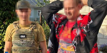 СБУ спіймала ще одного зрадника: готував диверсії та наводив ракети на Чернігів