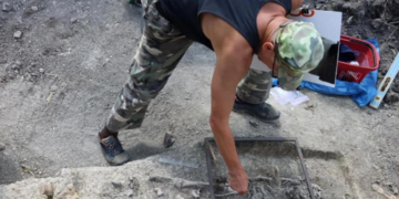 Археологи розкопали “вампірську” могилу: хлопчика обезголовили, щоб “не повстав із мертвих”