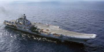 Forbes: Россия отправила моряков «Адмирала Кузнецова» воевать в пехоте