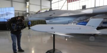 Источники: США близки к решению о поставках Украине дальнобойных ракет JASSM