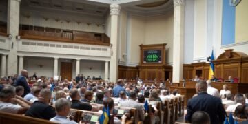 Верховная рада Украины переименовала более 300 топонимов