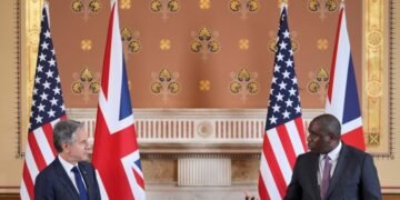 Блинкен: Москва в течение недель применит полученные от Ирана ракеты против Украины