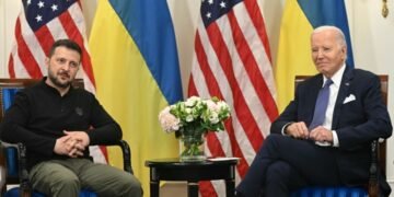 Зеленский планирует в сентябре представить Байдену «план победы»