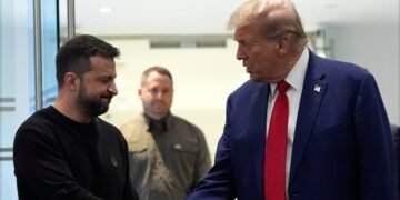 Трамп обещал прекратить войну. Зеленский — ознакомить его с планом победы